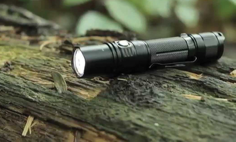 Fenix PD35 flashlight - Buy it for life (BIFL)